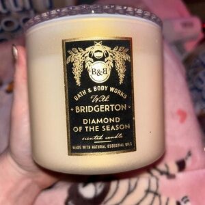 Bath & Body Works Bridgerton Diamond of the Season Candle - Cream & Gold Label